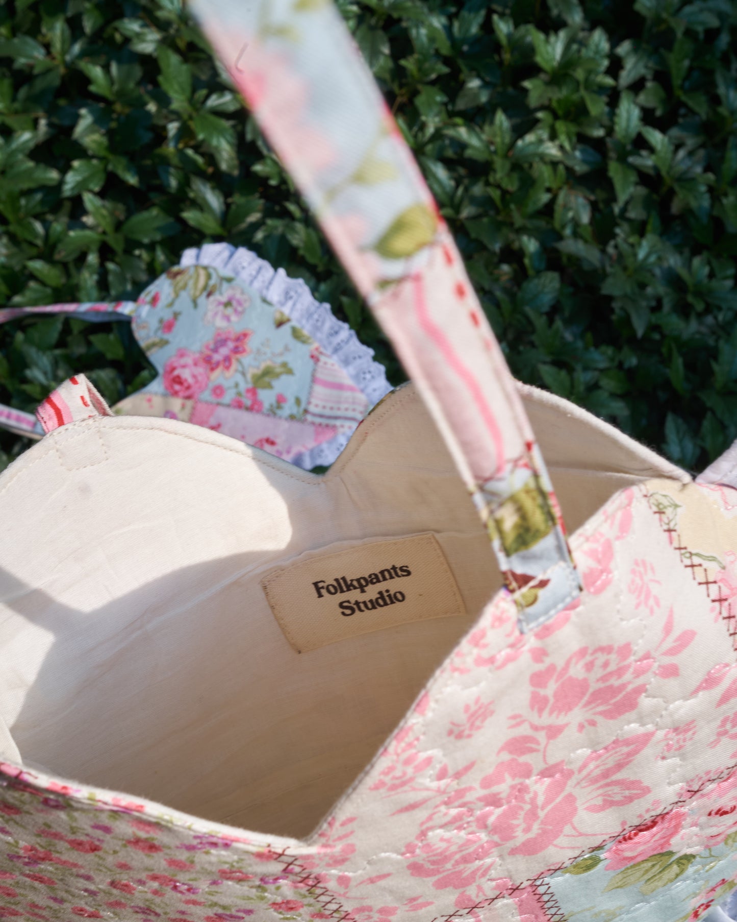 Vintage Heart Quilted Bag - Medium