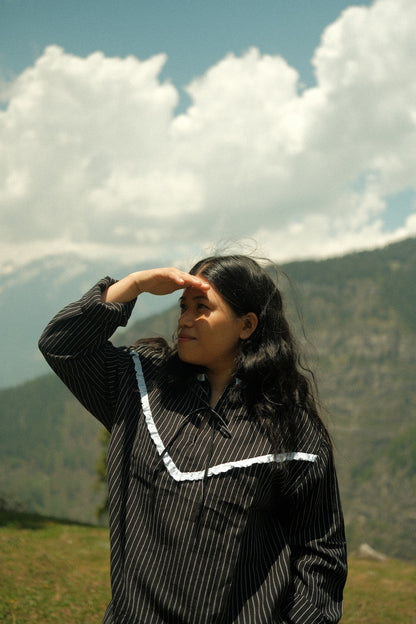 Kakhan Unisex Cropped Shirt