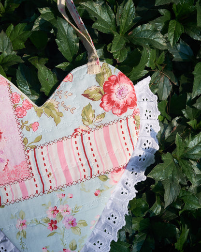Vintage Heart Quilted Bag - Medium