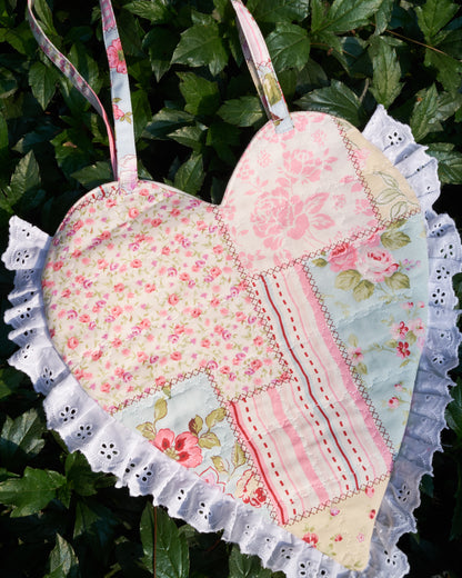 Vintage Heart Quilted Bag - Medium