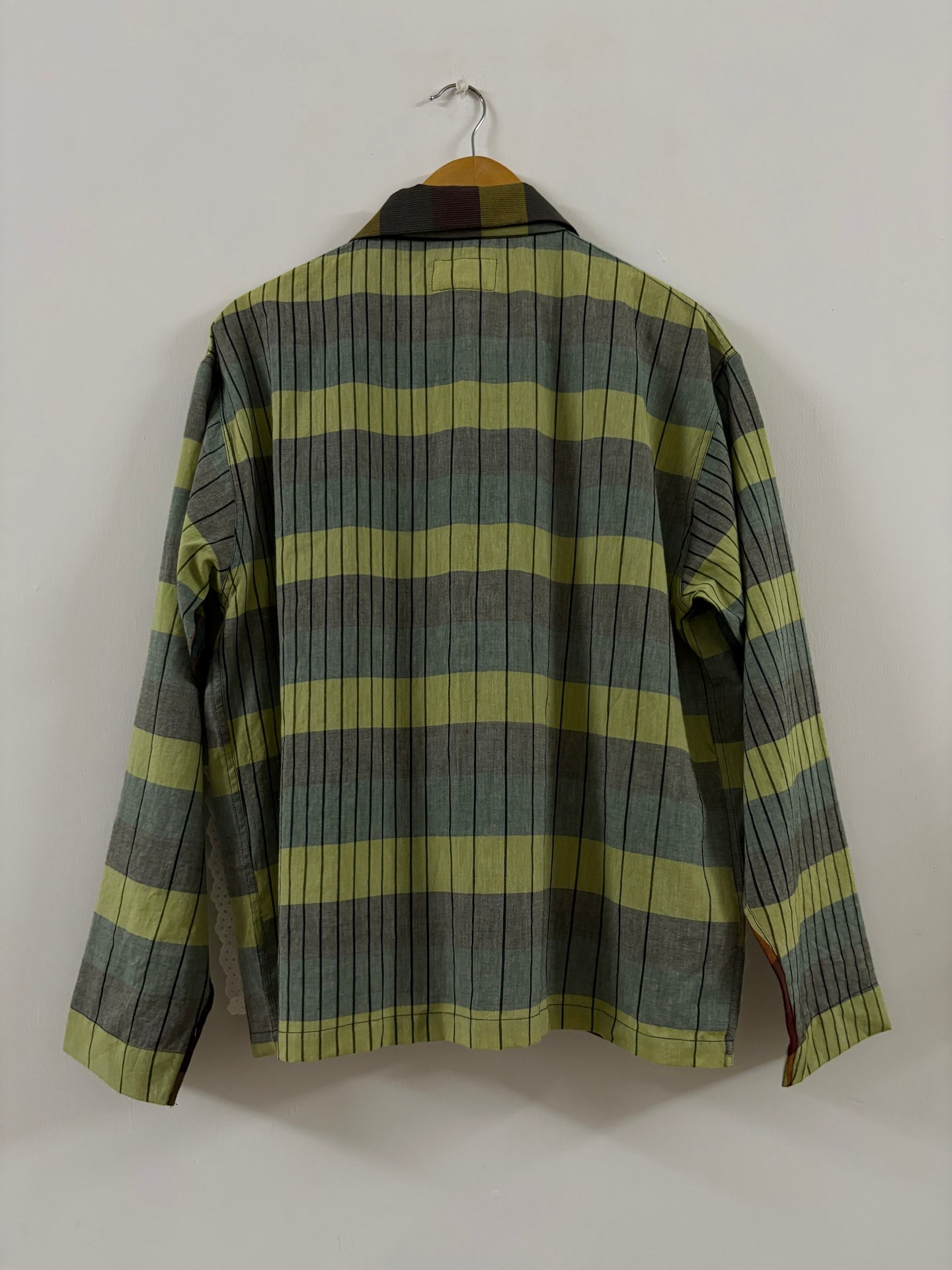 Flower & Lace Pocket Shirt